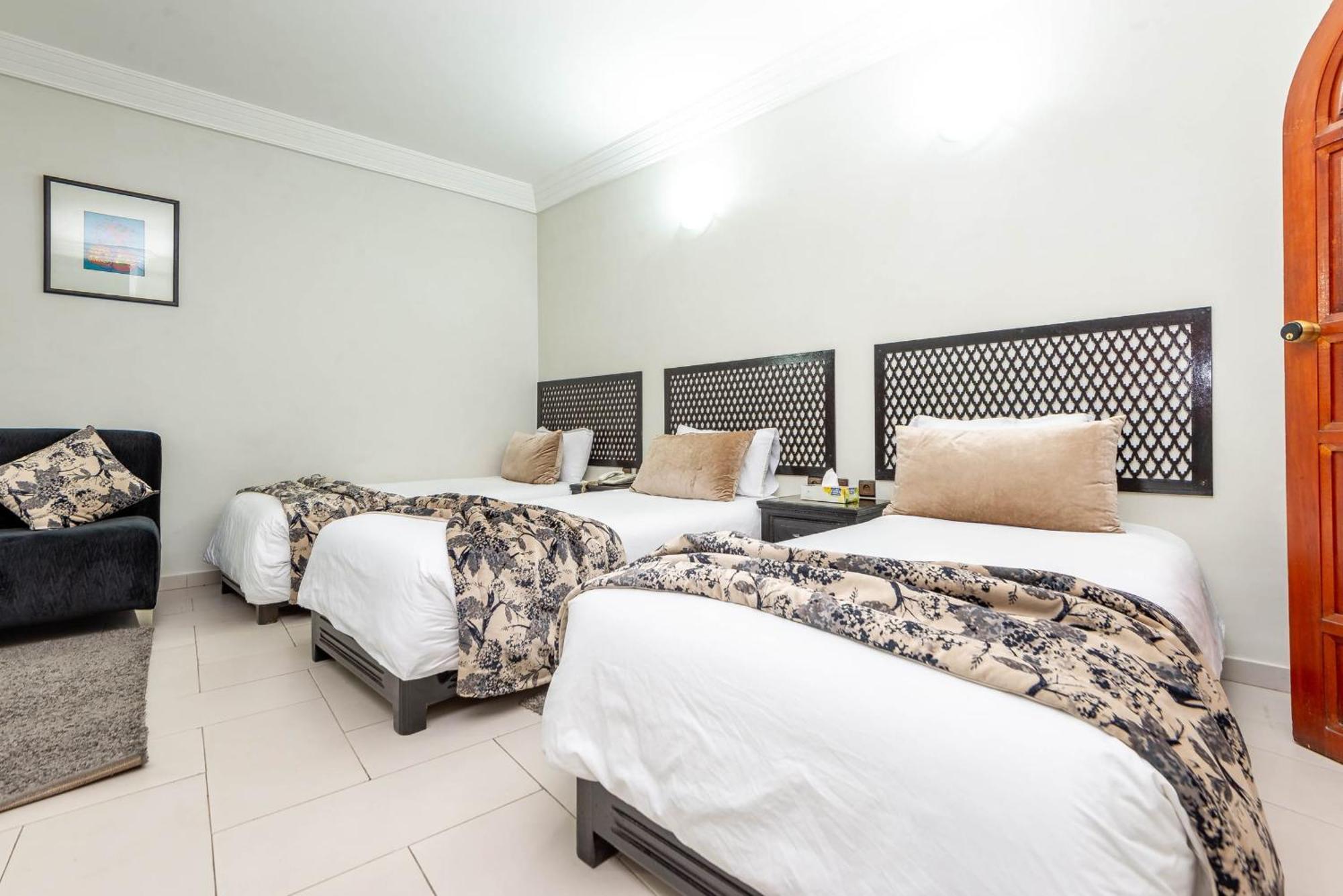 Triple Room